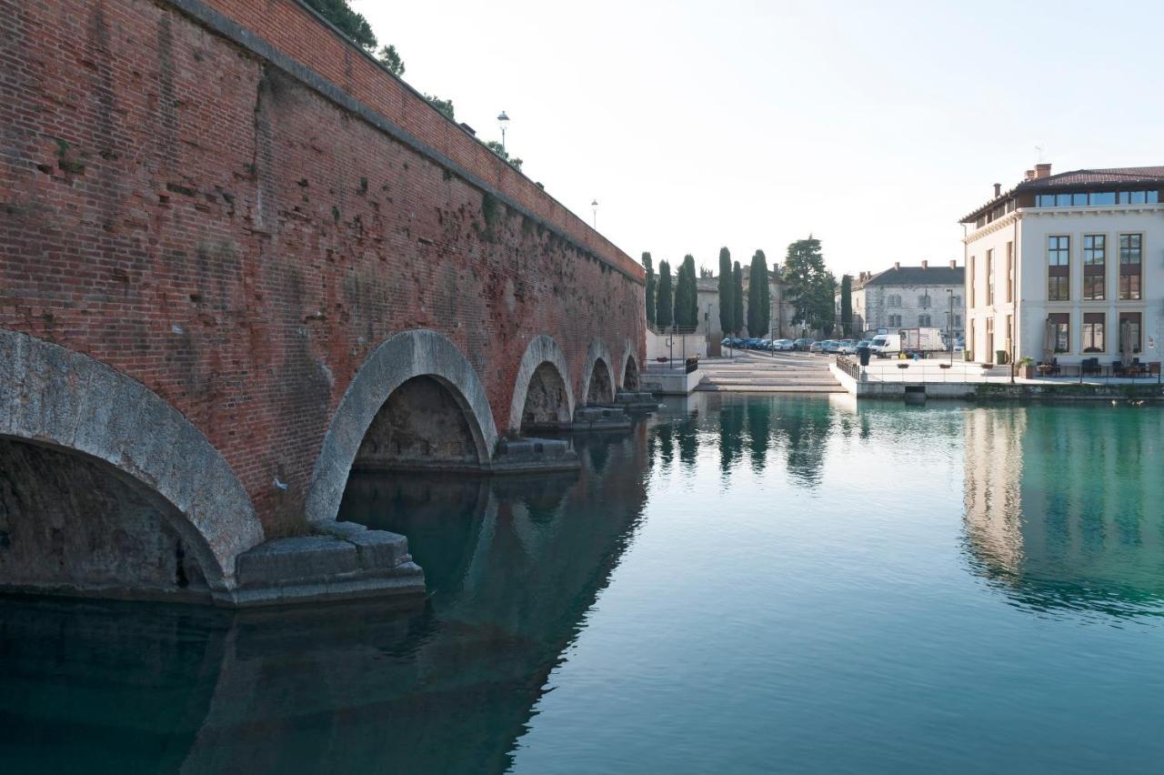 Cabanon Urban Apartments Peschiera del Garda Kültér fotó