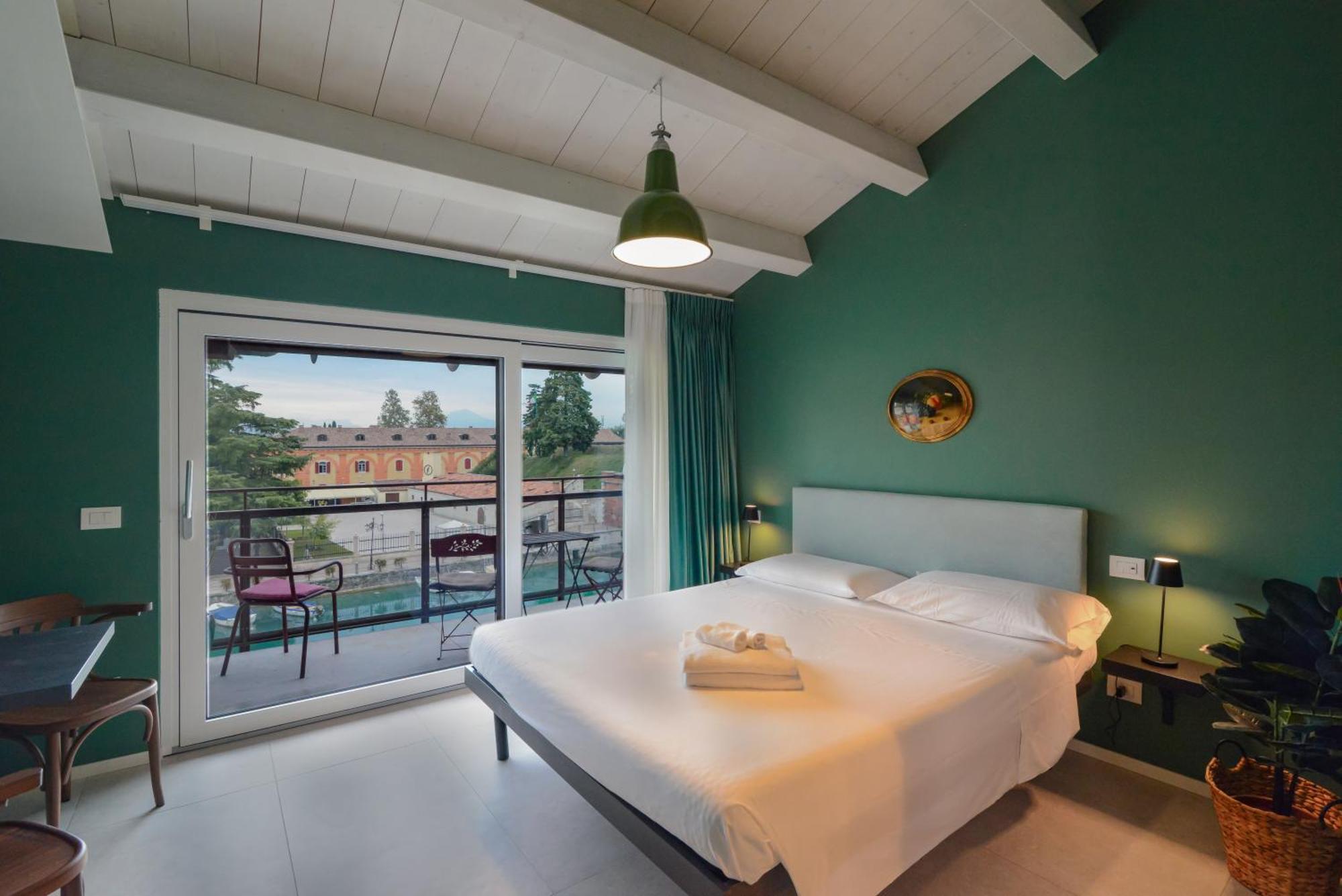 Cabanon Urban Apartments Peschiera del Garda Kültér fotó