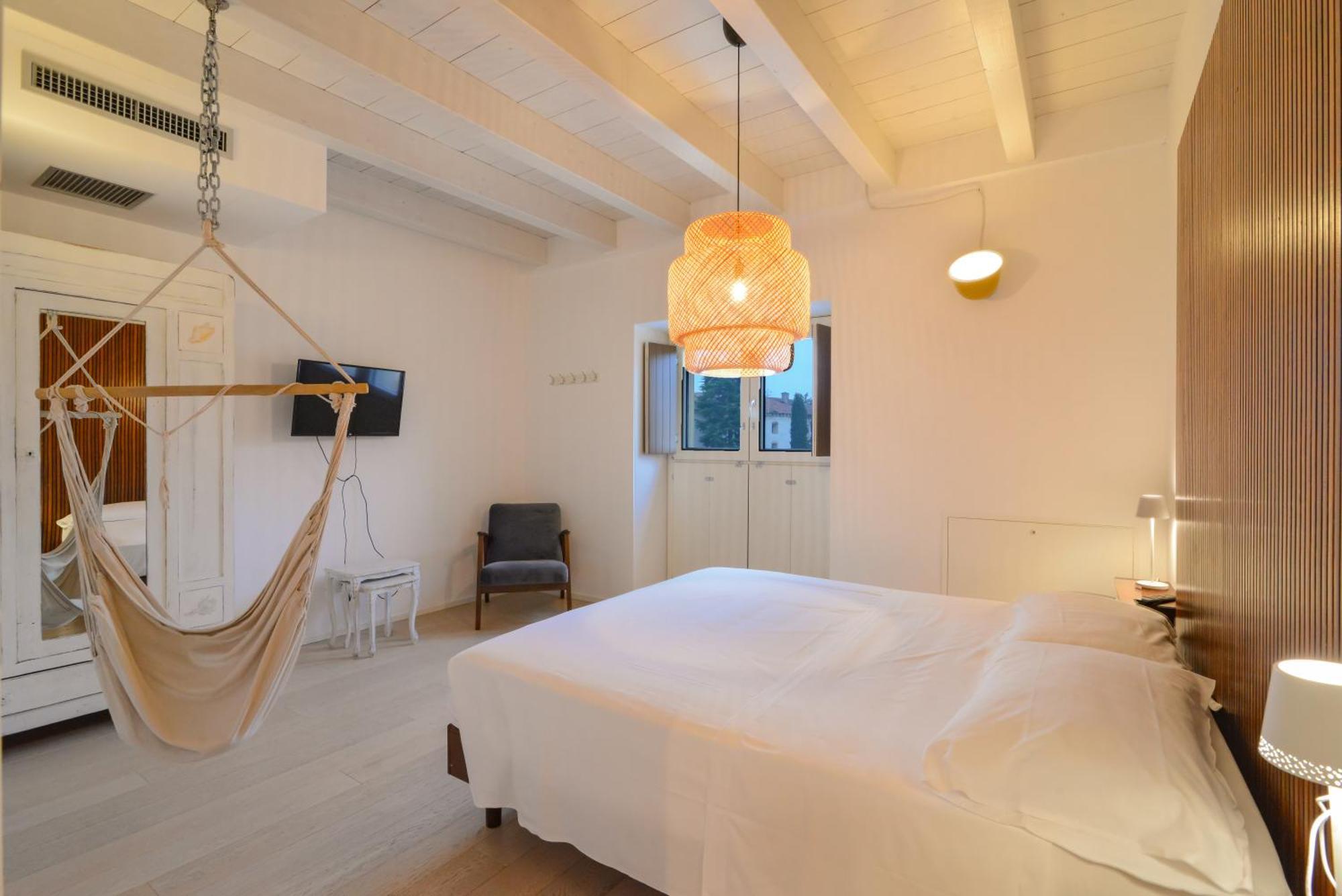 Cabanon Urban Apartments Peschiera del Garda Kültér fotó